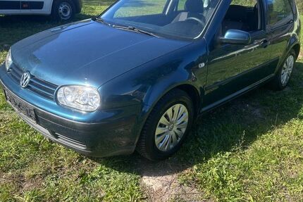 VW Golf 158.304 km 2.500 &euro; Rudolstadt 07407