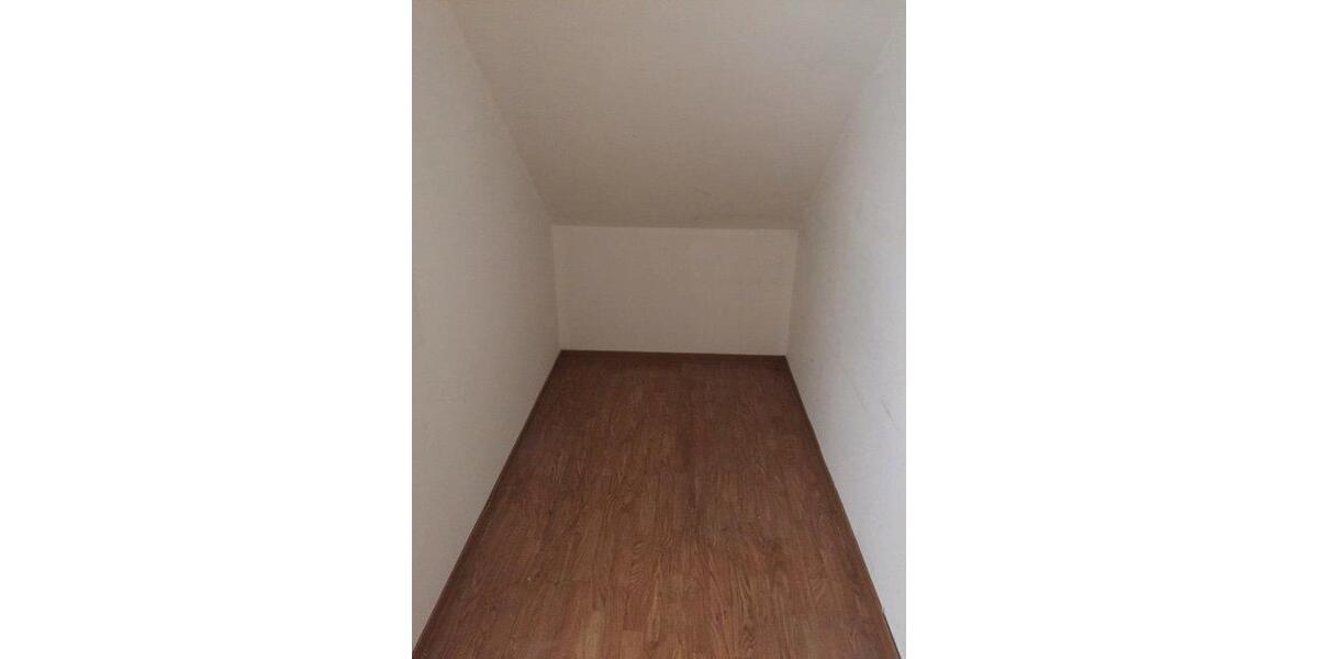 Etagenwohnung Münchenbernsdorf - 3 Zimmer, 59 m&sup2;, 308&euro; | Angebot:23552217
