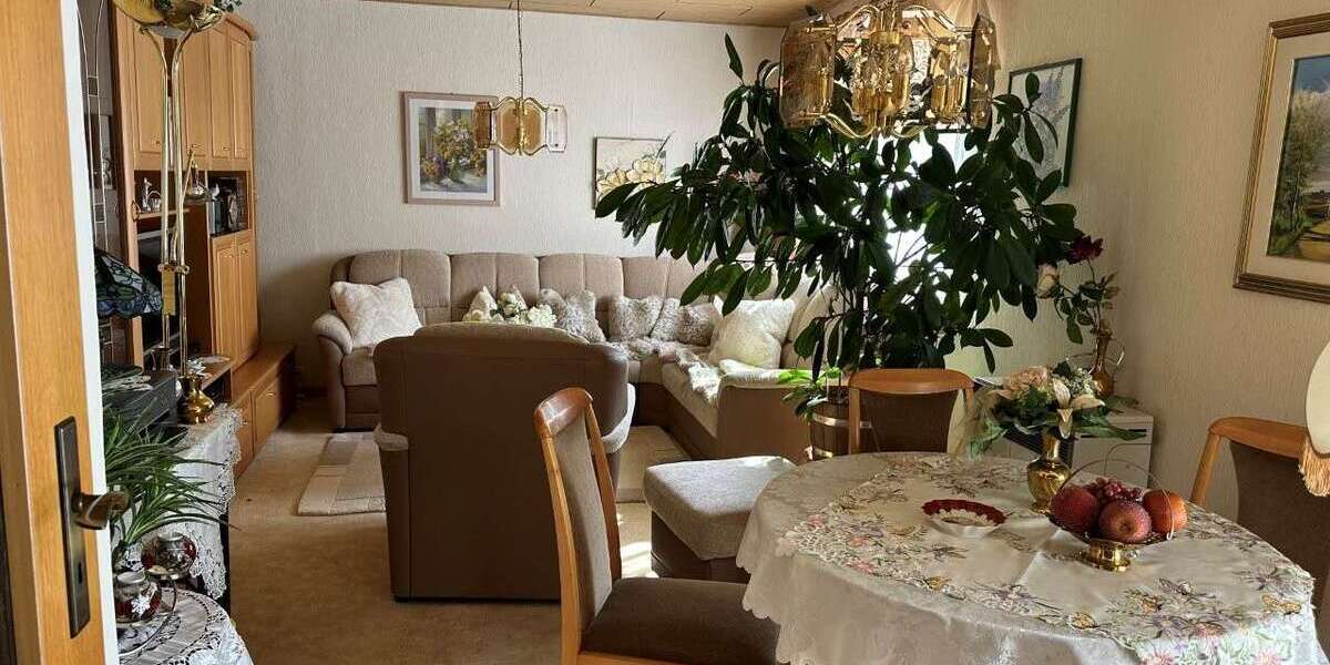 Massives Einfamilienreihenhaus - Reihenhaus Pößneck | Angebot:27223156
