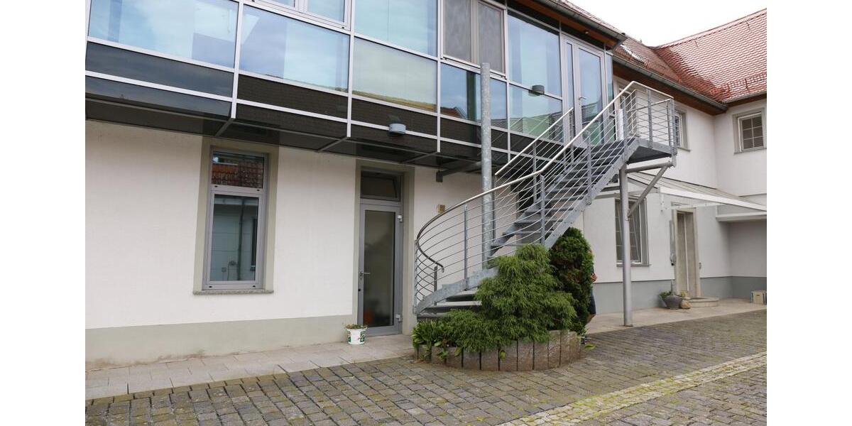 Reihenhaus Apolda - 9 Zimmer, 200 m&sup2;, 800.000&euro; | Angebot:22986914