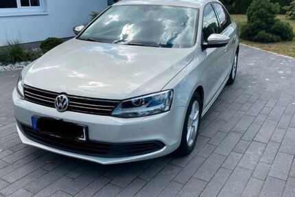 VW Jetta 152.000 km 4.800 &euro; Jena 07747