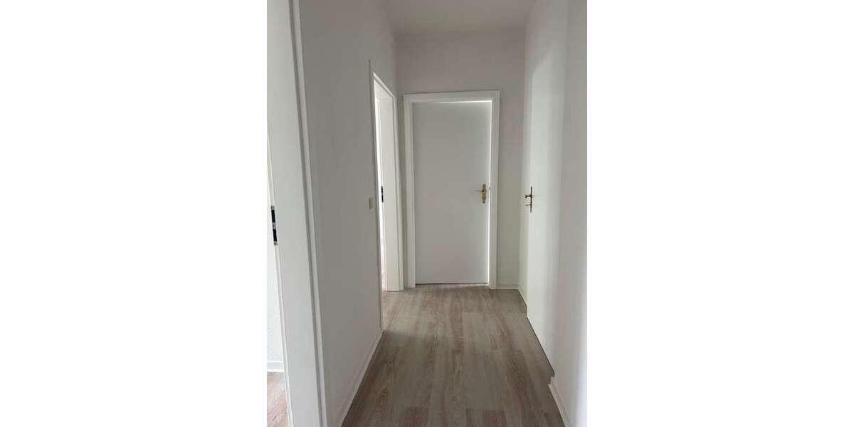 Etagenwohnung Naumburg (Saale) - 3 Zimmer, 56 m&sup2;, 370&euro; | Angebot:26814469