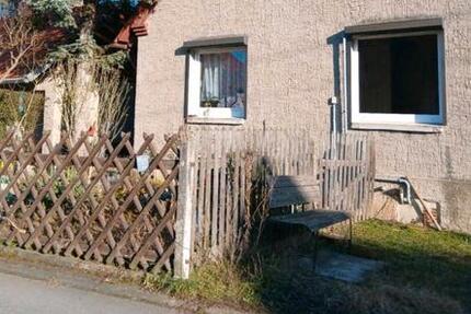 Haus Kahla - 4 Zimmer, 130 m&sup2;, 100.000&euro; | Angebot:27230520