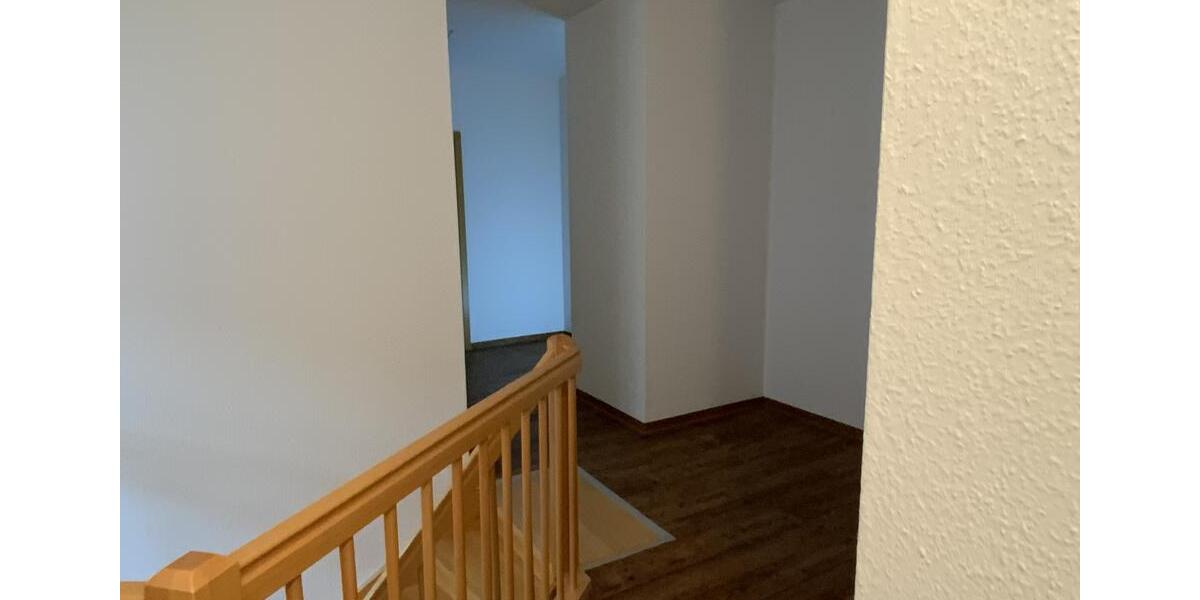 Maisonettenwohnung Neustadt an der Orla - 2 Zimmer, 76 m&sup2;, 417&euro; | Angebot:26552383