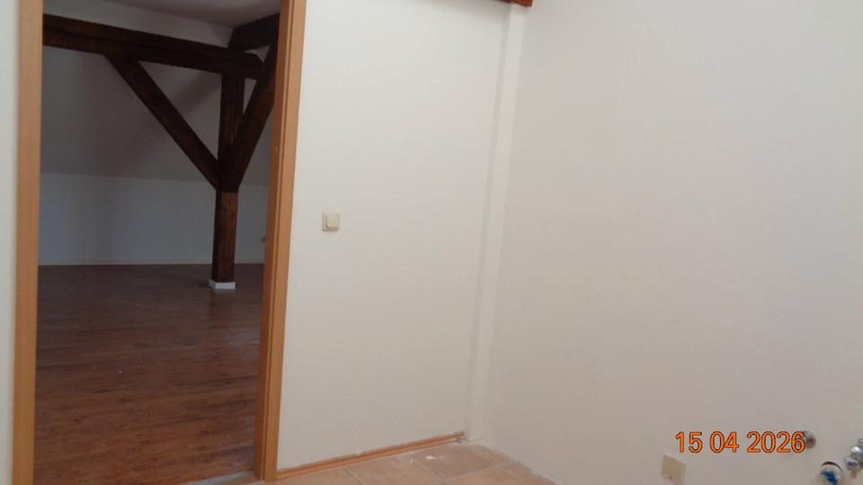 Dachgeschoßwohnung Naumburg (Saale) - 3 Zimmer, 73 m&sup2;, 477&euro; | Angebot:26368420