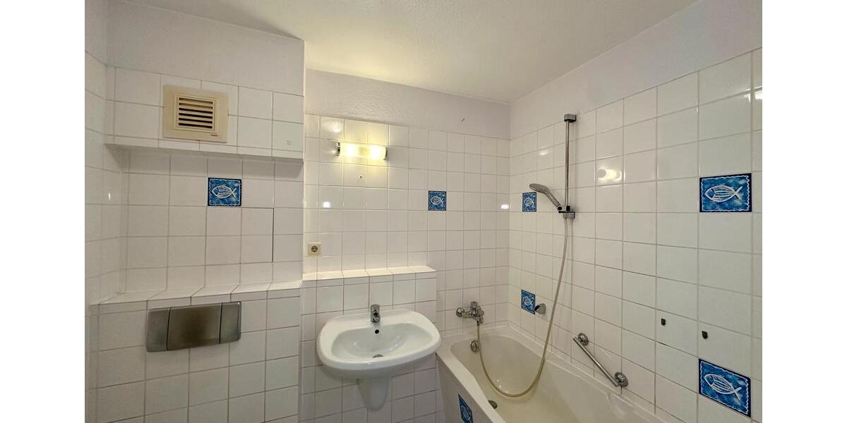 Etagenwohnung Naumburg (Saale) - 2 Zimmer, 61 m&sup2;, 425&euro; | Angebot:26445685