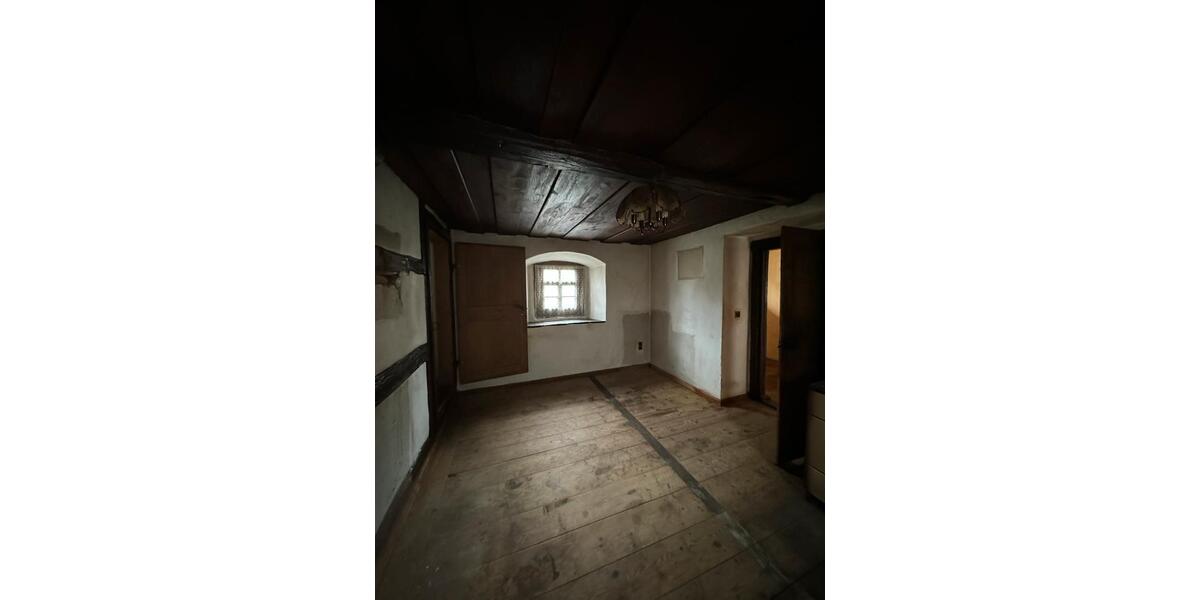 Einfamilienhaus Pößneck - 4 Zimmer, 90 m&sup2;, 49.000&euro; | Angebot:27401514