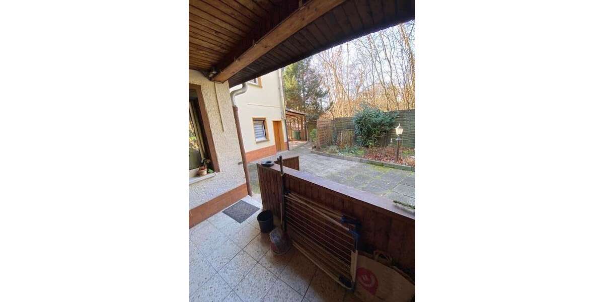 Einfamilienhaus Weimar - 10 Zimmer, 303 m&sup2;, 345.000&euro; | Angebot:23875371
