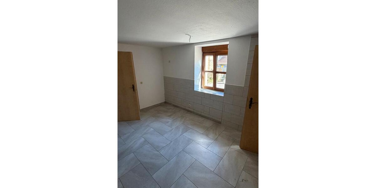 Mehrfamilienhaus, Wohnhaus Rastenberg - 7 Zimmer, 180 m&sup2;, 220.000&euro; | Angebot:26723964