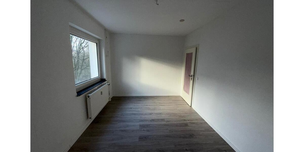 Etagenwohnung Lanitz-Hassel-Tal Tal - 2 Zimmer, 62 m&sup2;, 355&euro; | Angebot:26676523