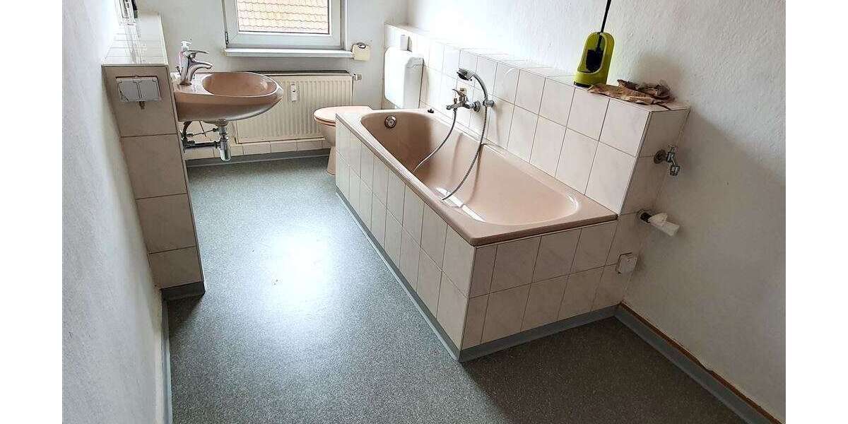 **keine Käuferprovision** Wohn- und Geschäftshaus in Pößneck mit schönem Garten - Mehrfamilienhaus, Wohnhaus Pößneck | Angebot:26633287