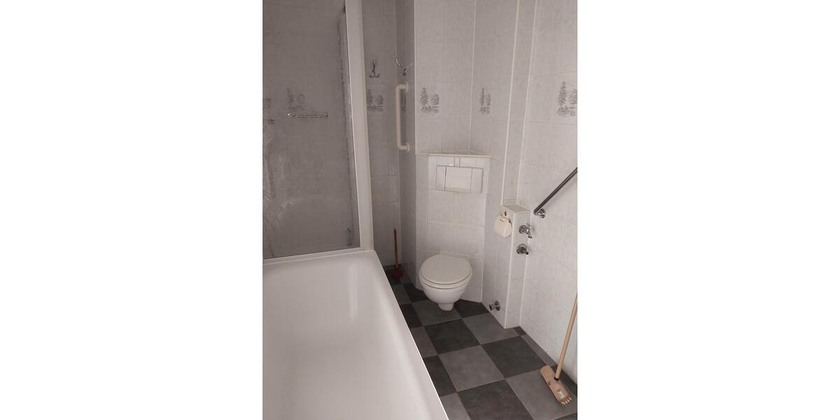 Einfamilienhaus Bad Sulza - 6 Zimmer, 135 m&sup2;, 205.000&euro; | Angebot:27233317