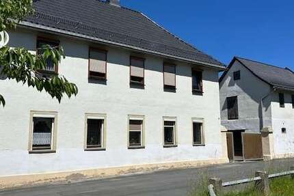 Mediterraner 3- Seitenhof mit großer Scheune, 4 Garagen und großem Grundstück - Haus Pößneck | Angebot:26748116