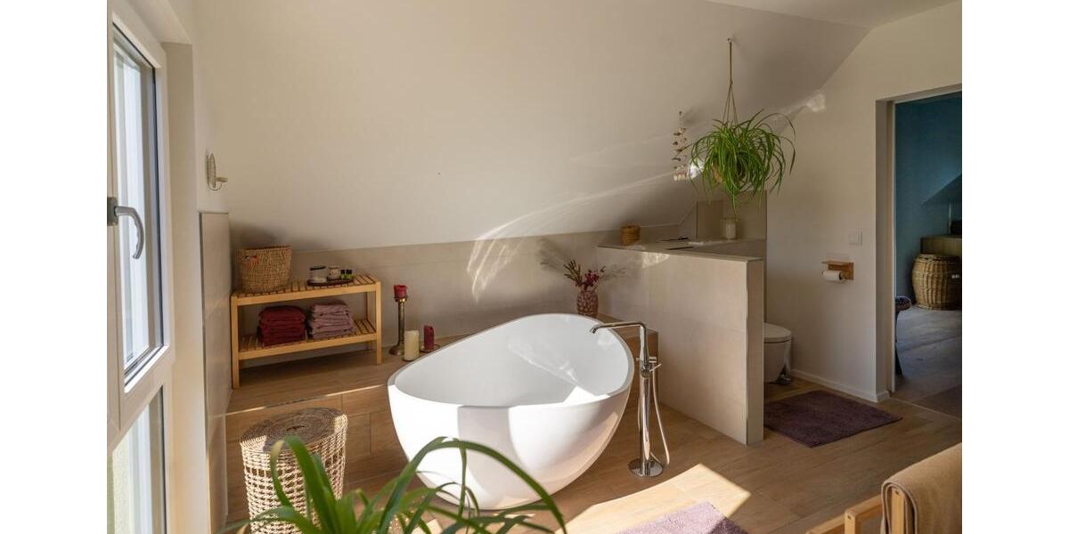 Einfamilienhaus Apolda - 6 Zimmer, 185 m&sup2;, 930.000&euro; | Angebot:27438740