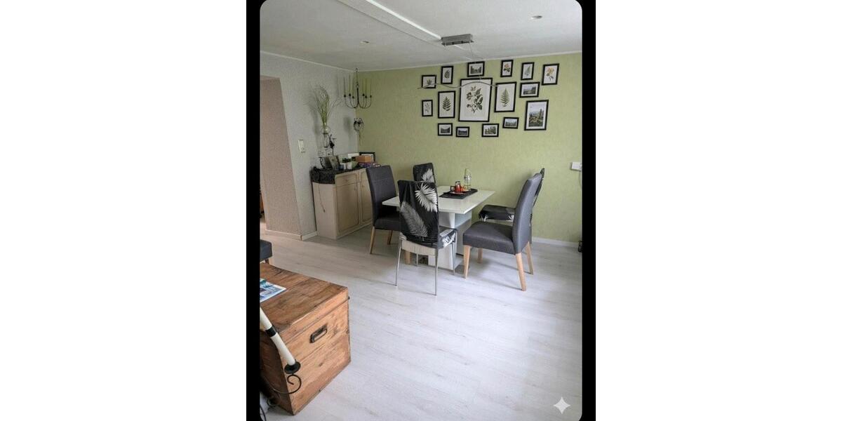 Einfamilienhaus Am Ettersberg - 6 Zimmer, 130 m&sup2;, 125.000&euro; | Angebot:27415835