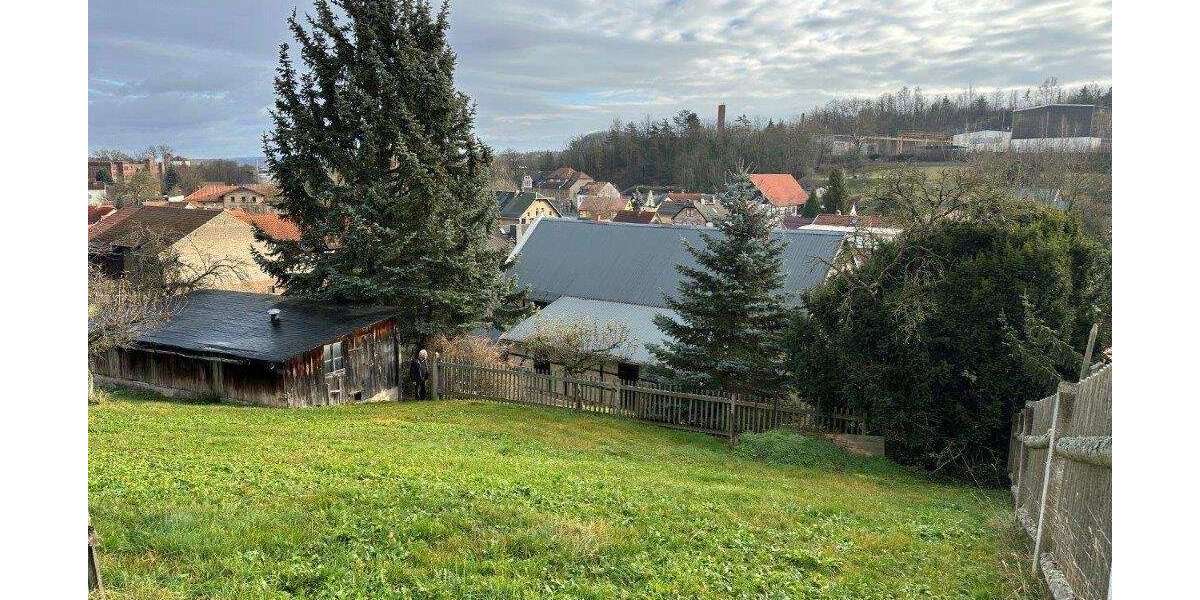 Mediterraner 3- Seitenhof mit großer Scheune, 4 Garagen und großem Grundstück - Bauernhaus, Landhaus Pößneck | Angebot:26748116