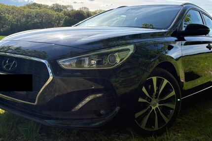 Hyundai i30 92.500 km 9.500 &euro; Jena 07743