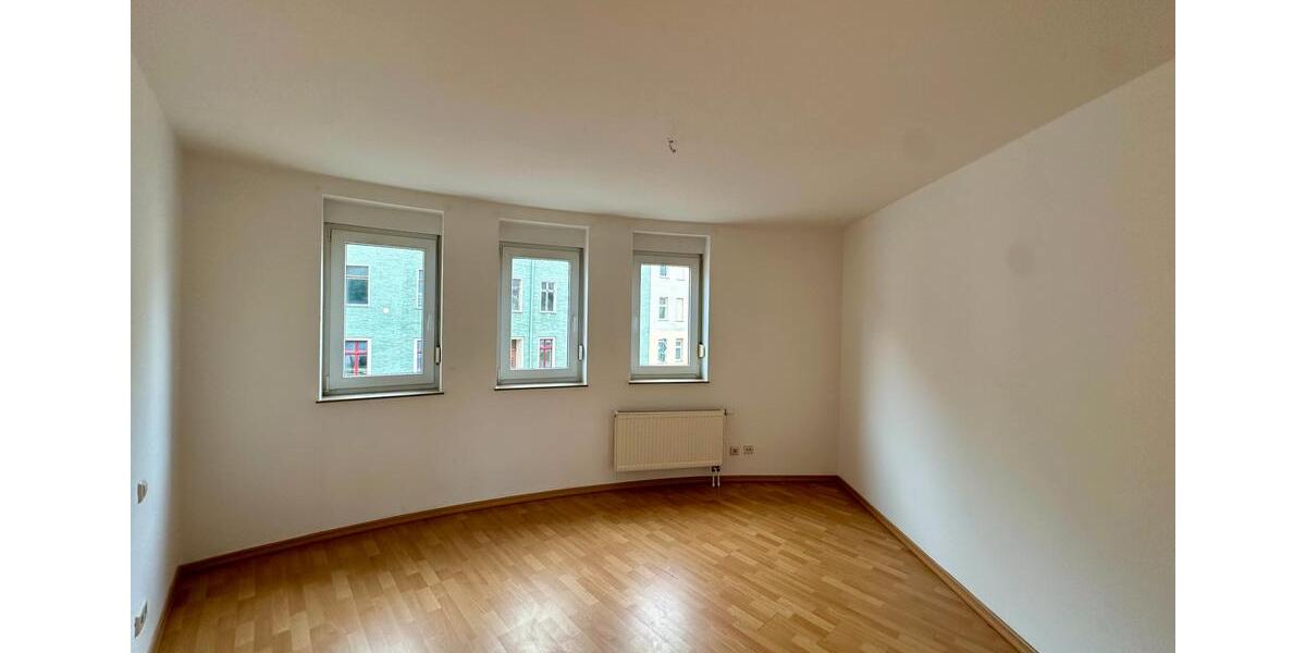 Etagenwohnung Naumburg (Saale) - 2 Zimmer, 61 m&sup2;, 425&euro; | Angebot:26445685