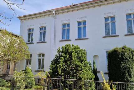 Wohnung Naumburg (Saale) - 2 Zimmer, 65 m&sup2;, 470&euro; | Angebot:27438655