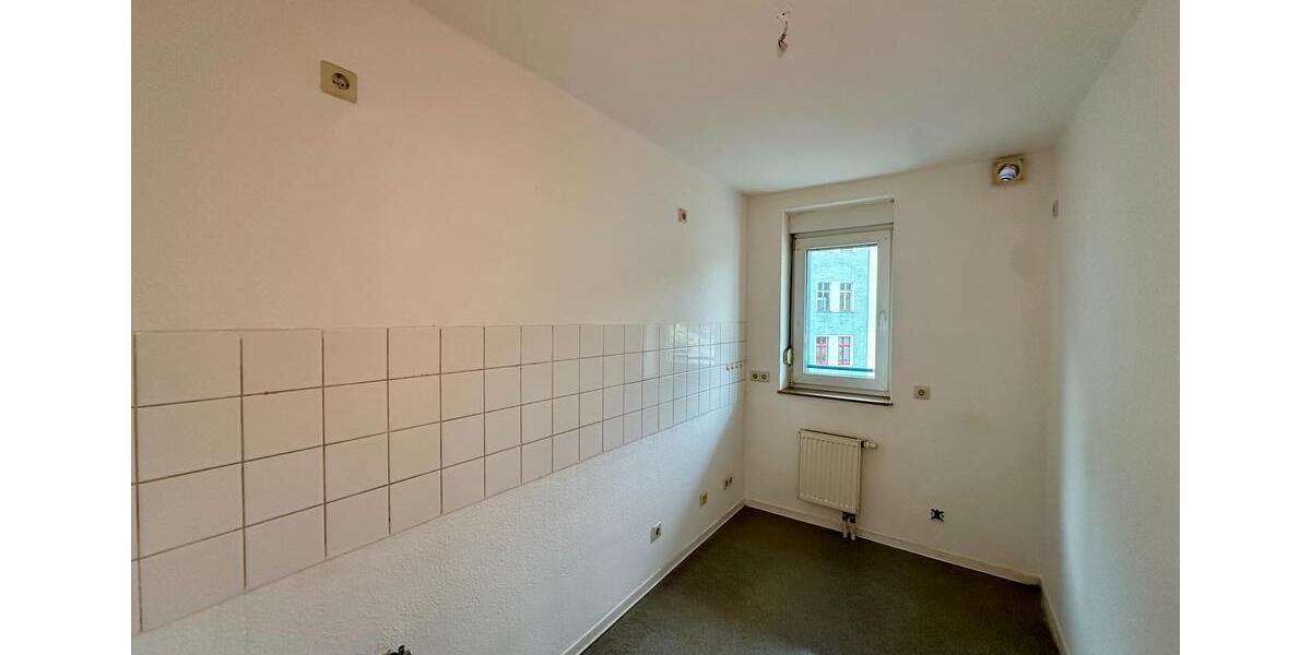 Etagenwohnung Naumburg (Saale) - 2 Zimmer, 61 m&sup2;, 425&euro; | Angebot:26445685