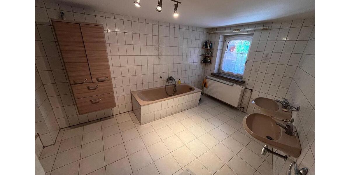 Einfamilienhaus Bürgel - 4.5 Zimmer, 170 m&sup2;, 490.000&euro; | Angebot:27415853