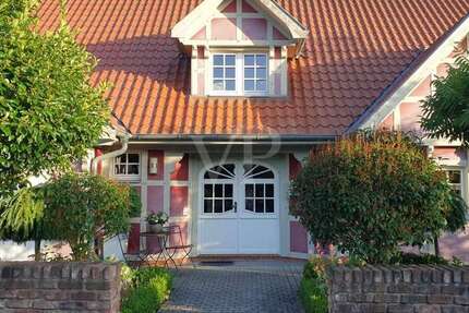 Haus Schlöben - 5 Zimmer, 182 m&sup2;, 750.000&euro; | Angebot:26664200