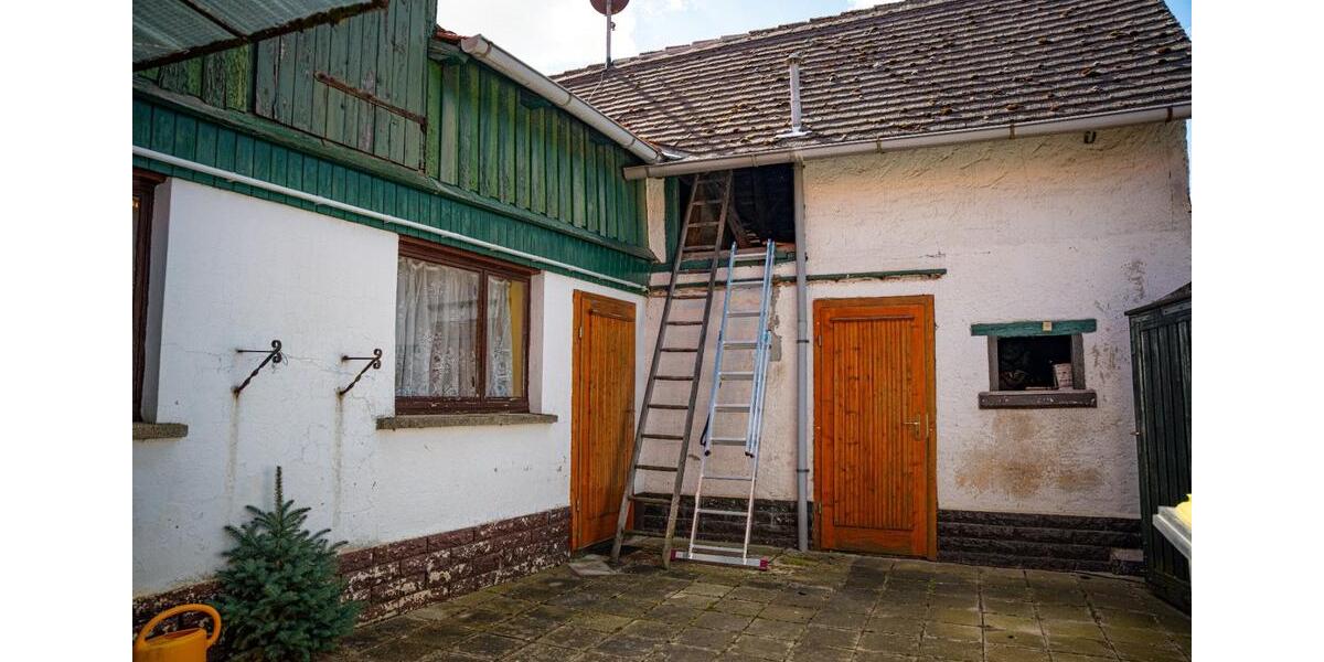 Einfamilienhaus Bad Sulza - 7 Zimmer, 120 m&sup2;, 69.000&euro; | Angebot:27430205