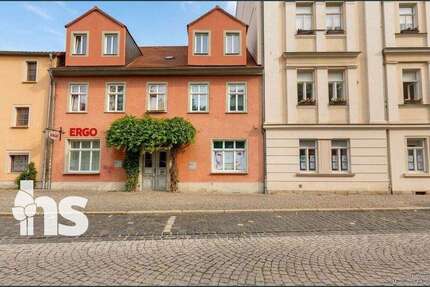 Haus Naumburg - 6 Zimmer, 250 m&sup2;, 120.000&euro; | Angebot:27463639